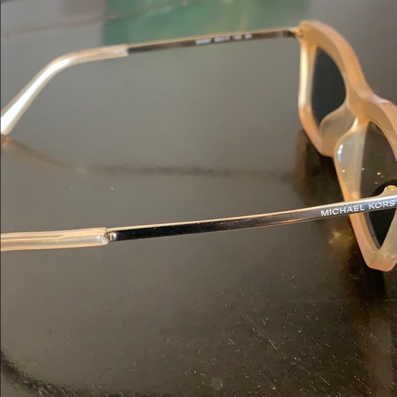 Michael Kors Sunglasses - Picture 4 of 5